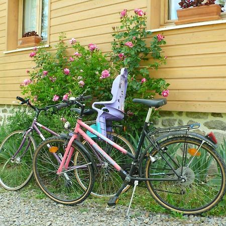 Bed and Breakfast chez Geppetto Saint-Georges-Nigremont Esterno foto